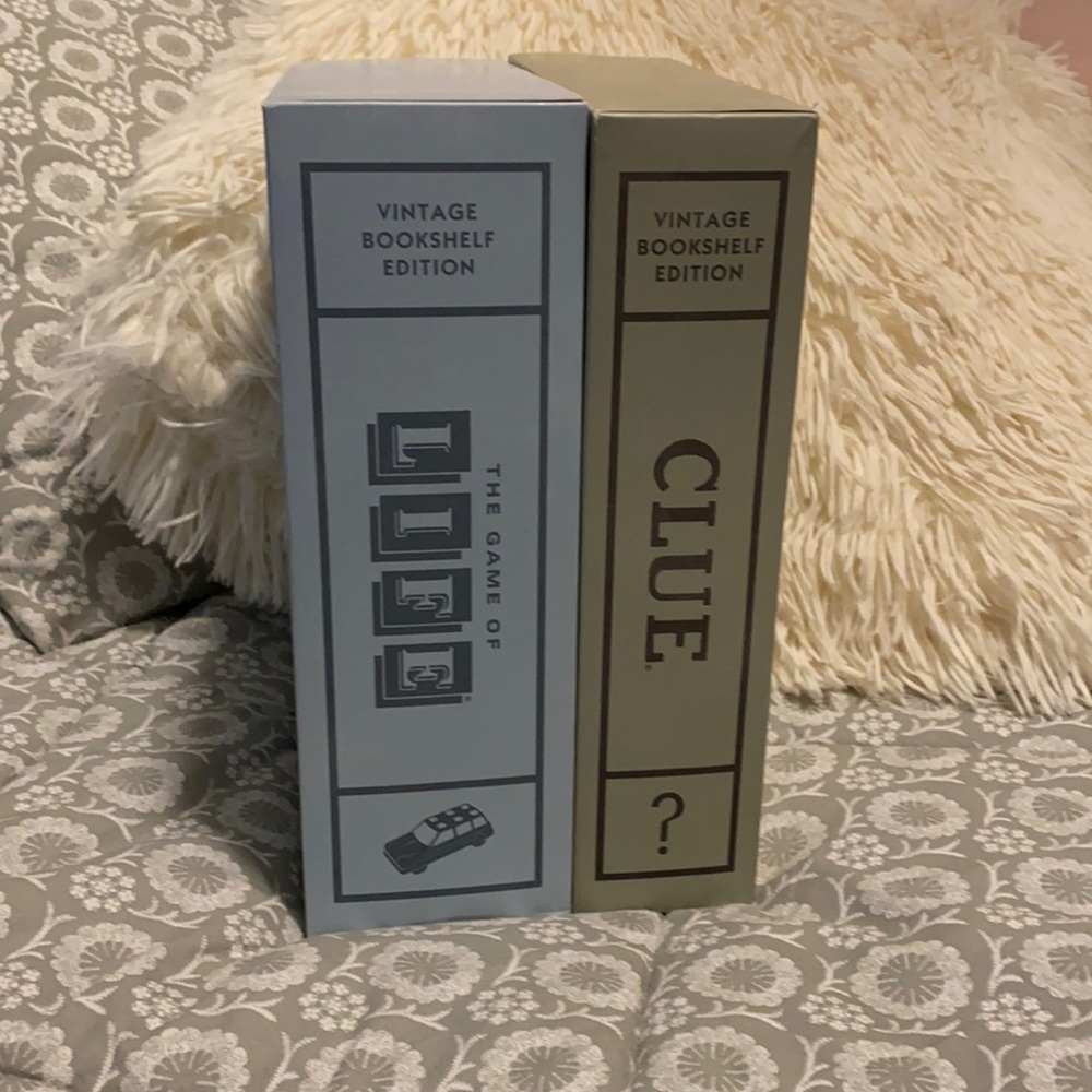 Vintage board games! Clue / life